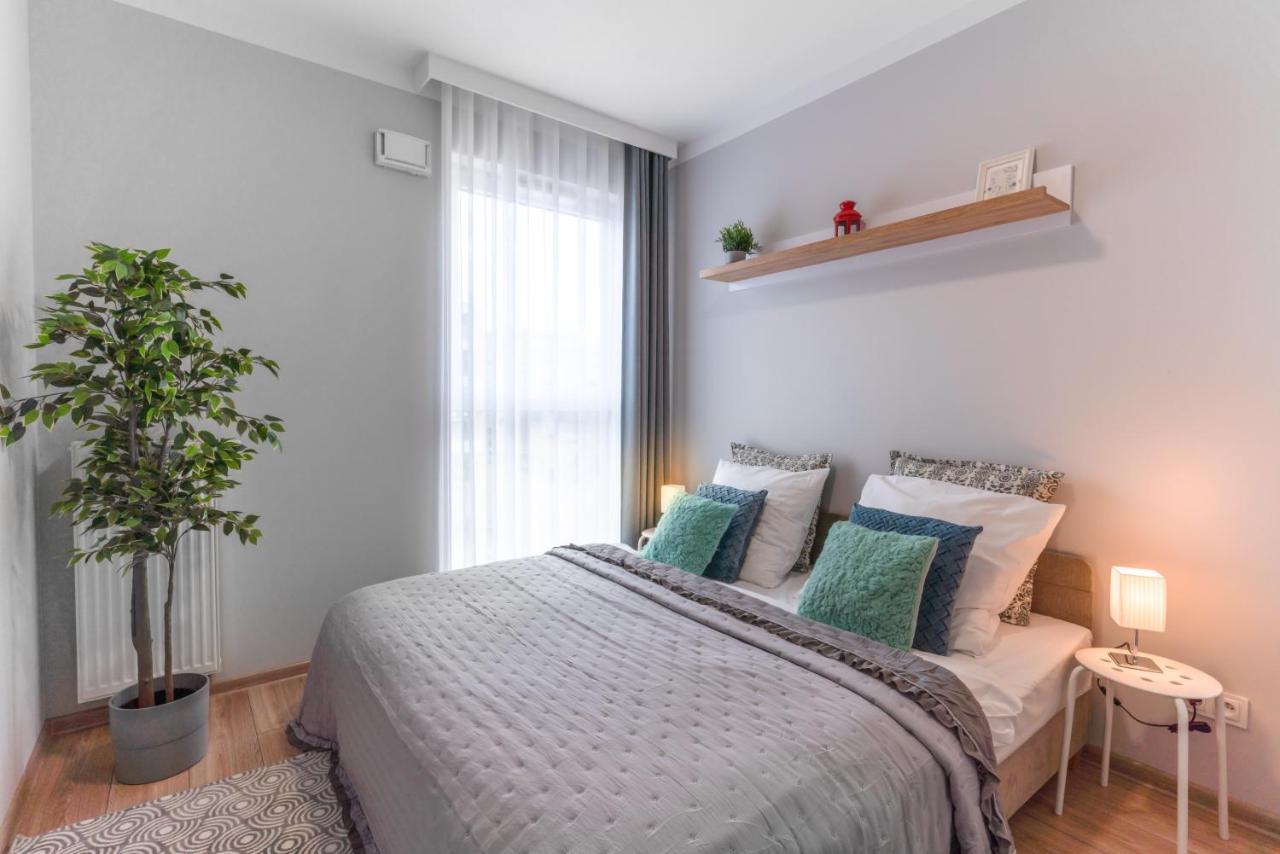 Apartamenty Homely Place Blisko Starego Rynku - Parking Poznań Eksteriør billede